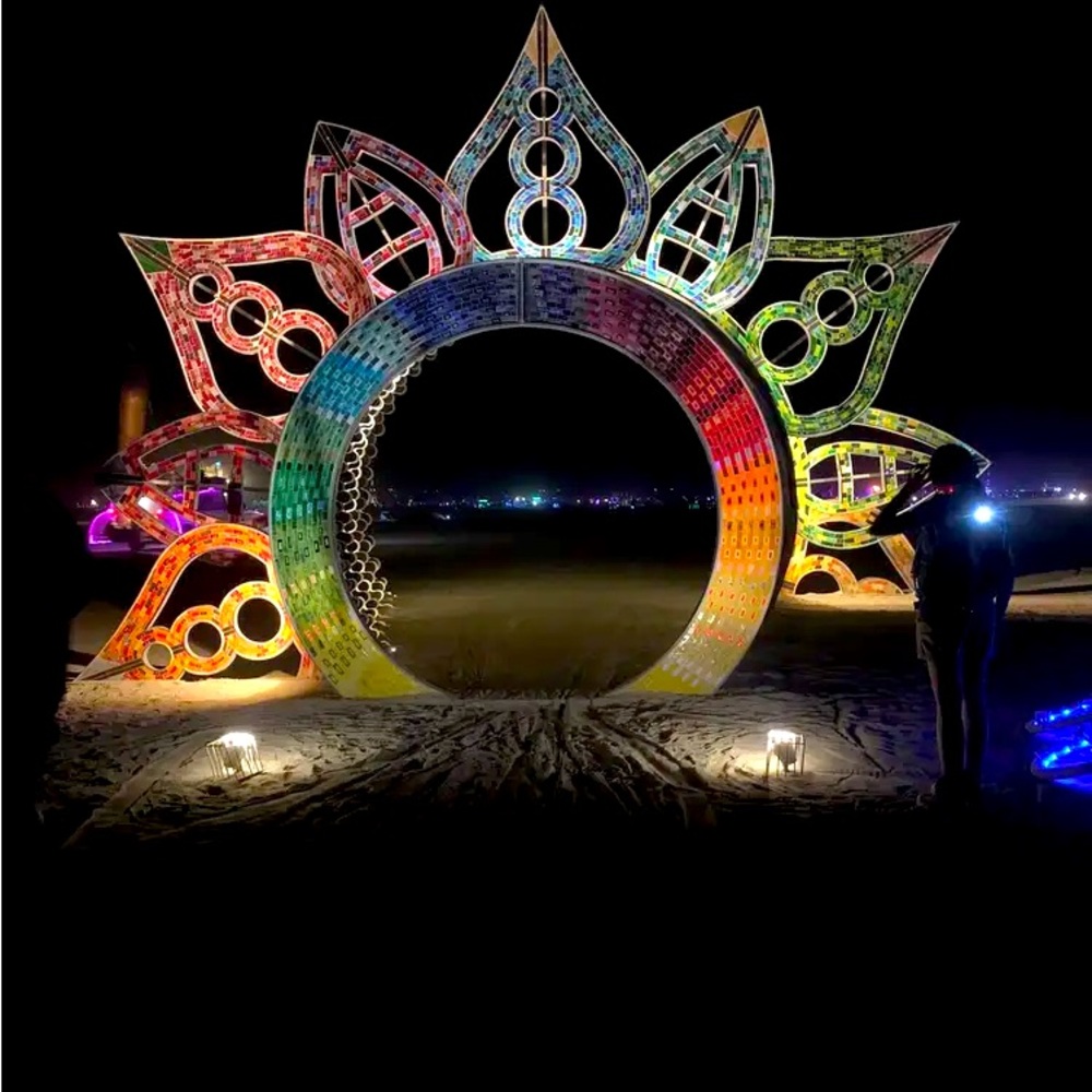 Meet your Posher, Posh